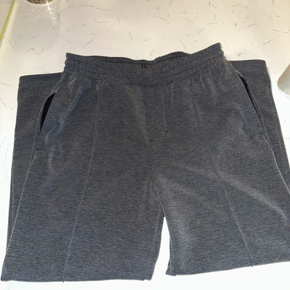 Men's Gray Pants - Picture 2 of 8